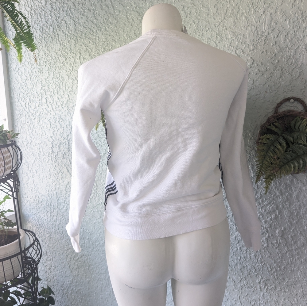Athleta 247 Stripped Crewnneck SiZe‎ Sm - Picture 4 of 4